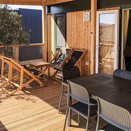 Mobile Homes - Cdn041011-myc Holiday home *